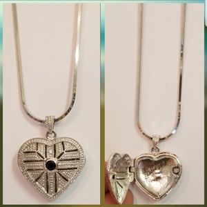 925 silver with black onyx stone middle